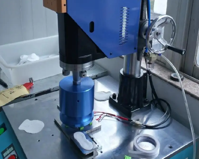 超聲波線束焊接機的應用范圍與特點